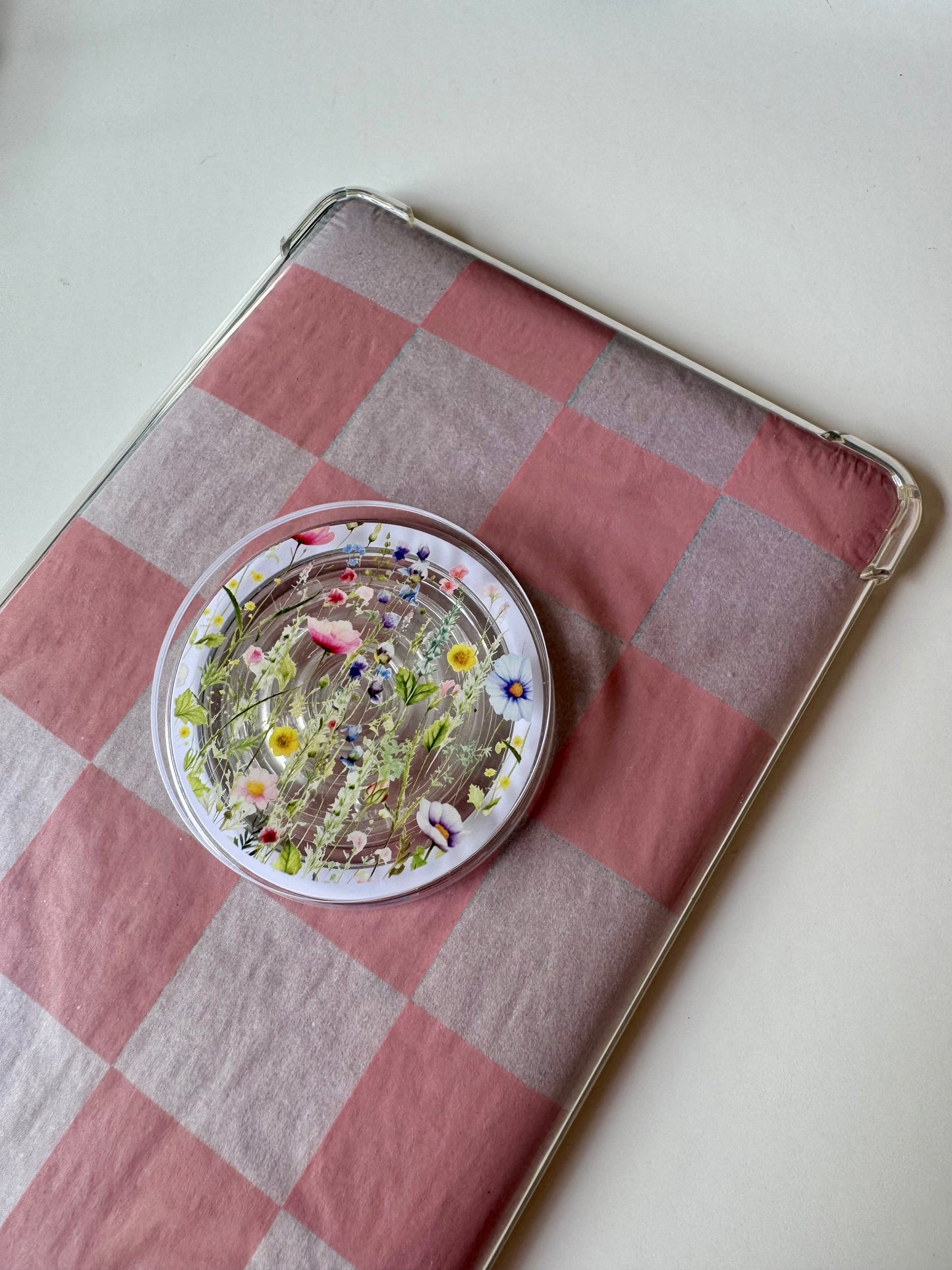 Magnetischer Handy/Ebook Grip Wildblumen