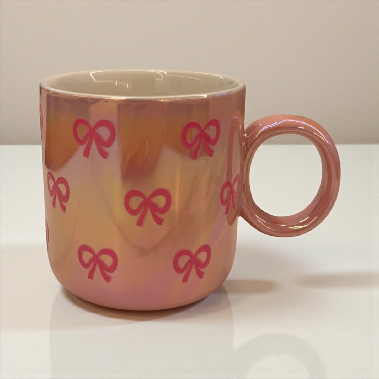Tasse holographisch Schleifen